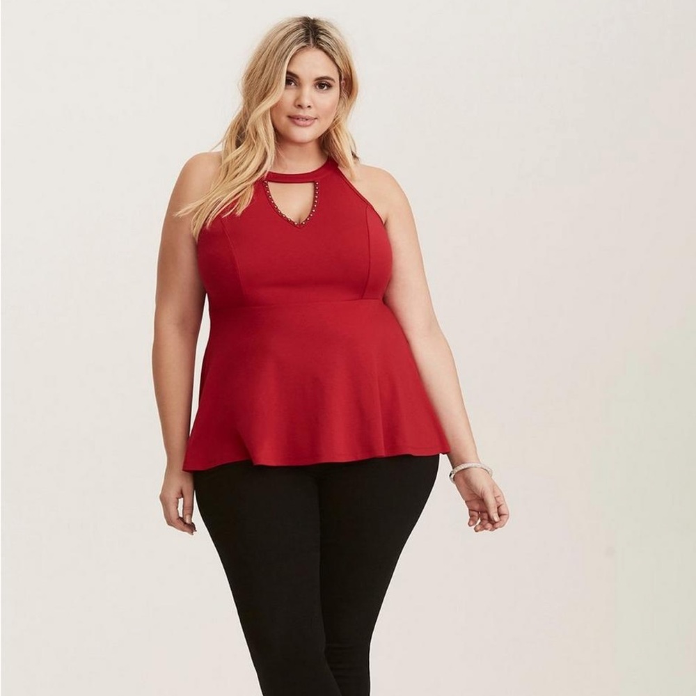 Super cute top never worn